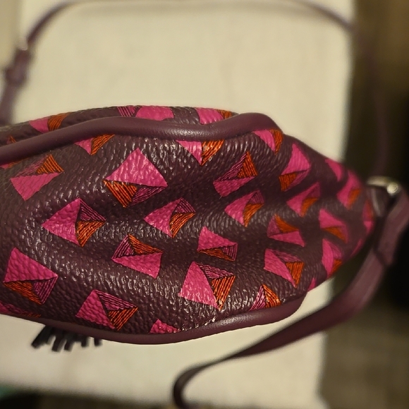 Vera Bradley Purple and Pink Crossbody Bag - Picture 6 of 12
